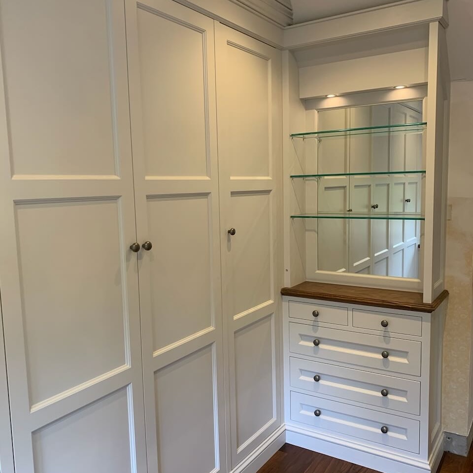 Custom Built in wardrobes worthing, west sussex, east sussex, surrey, guildford, london, brighton, hove, horsham