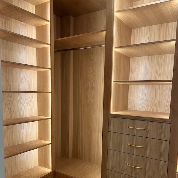 Custom made Built in wardrobes worthing, west sussex, east sussex, surrey, guildford, london, brighton, hove, horsham
