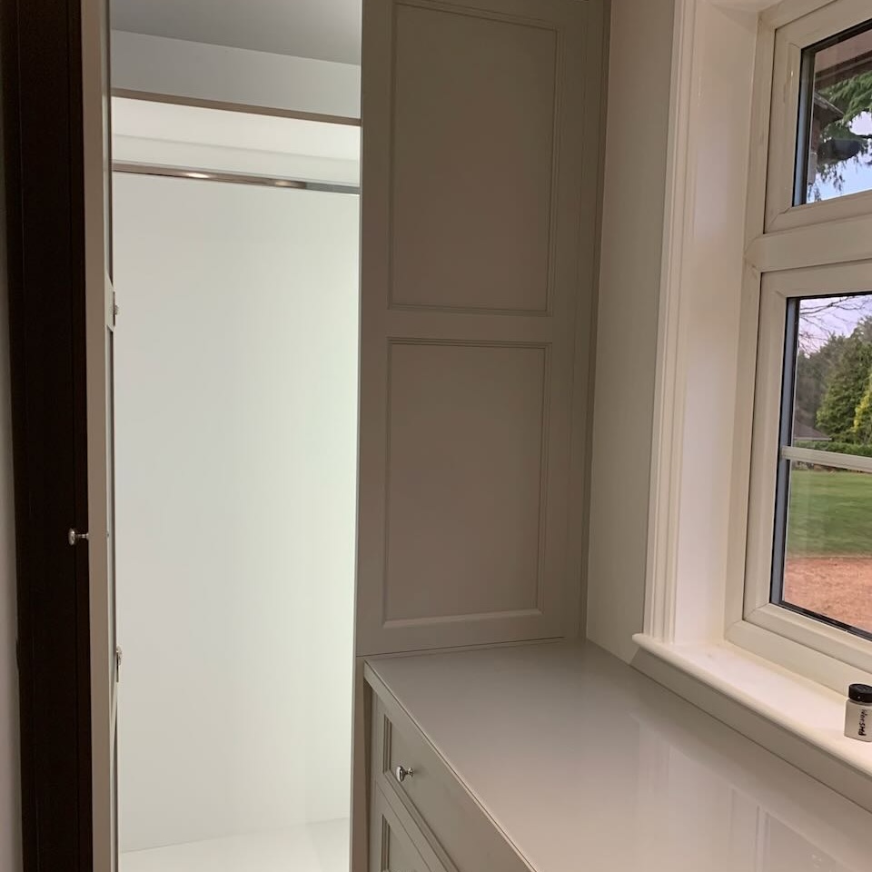 Designer Built in wardrobes worthing, west sussex, east sussex, surrey, guildford, london, brighton, hove, horsham