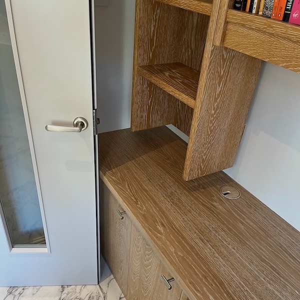 Fitted Home Office Furniture Specialists in Surrey